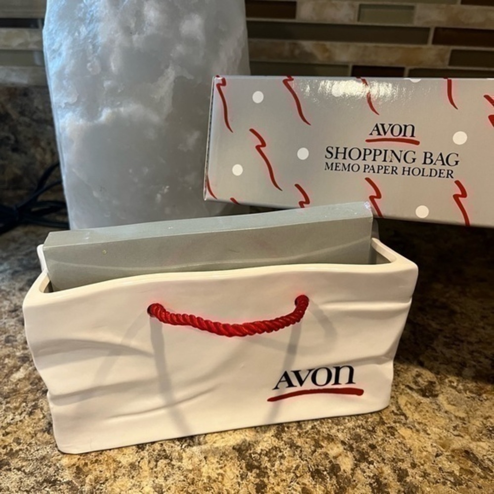 Vintage 1988 Avon Shopping Bag Memo Paper Holder NIB